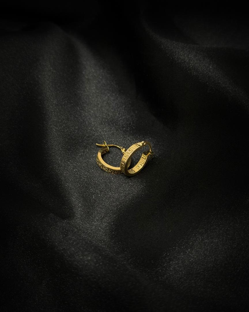 Argollas Versace en Oro