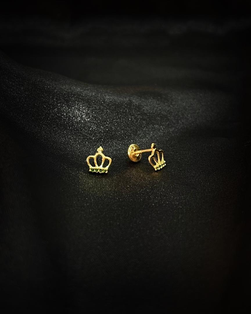 Zarcillos Corona en Oro