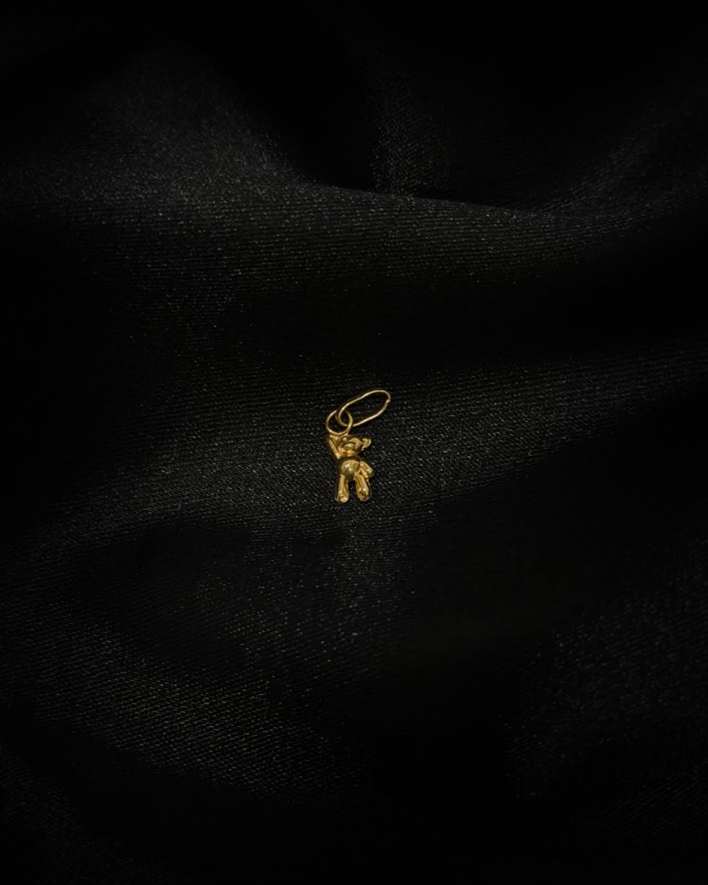 Dije Oso en Oro