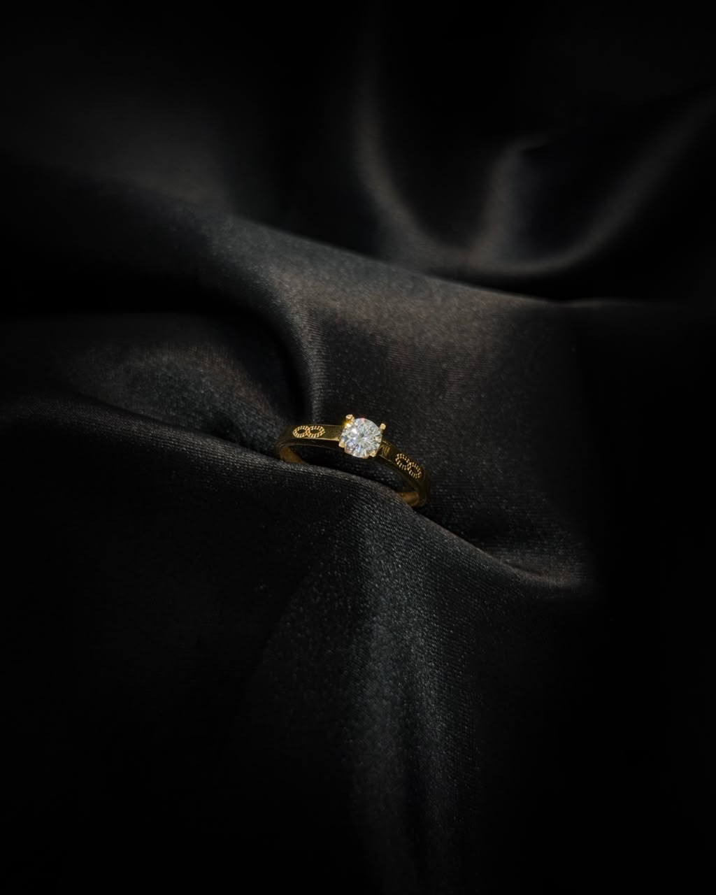 Anillo De Compromiso en Oro