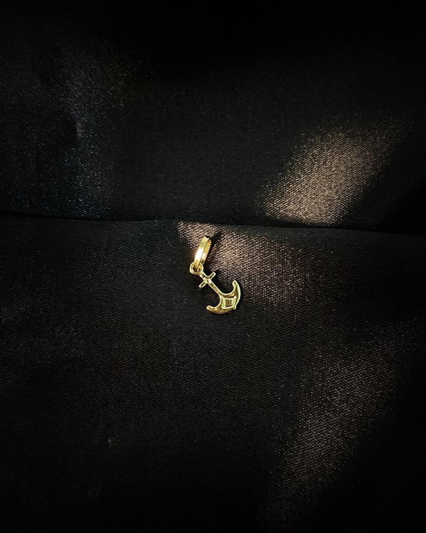 Ancla en Oro 18k