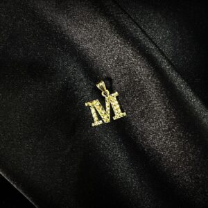 Inicial M Diamantada