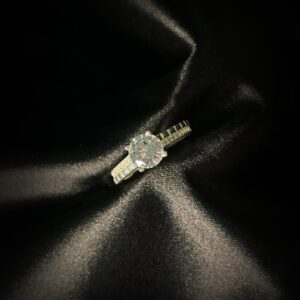 Anillo De Compromiso